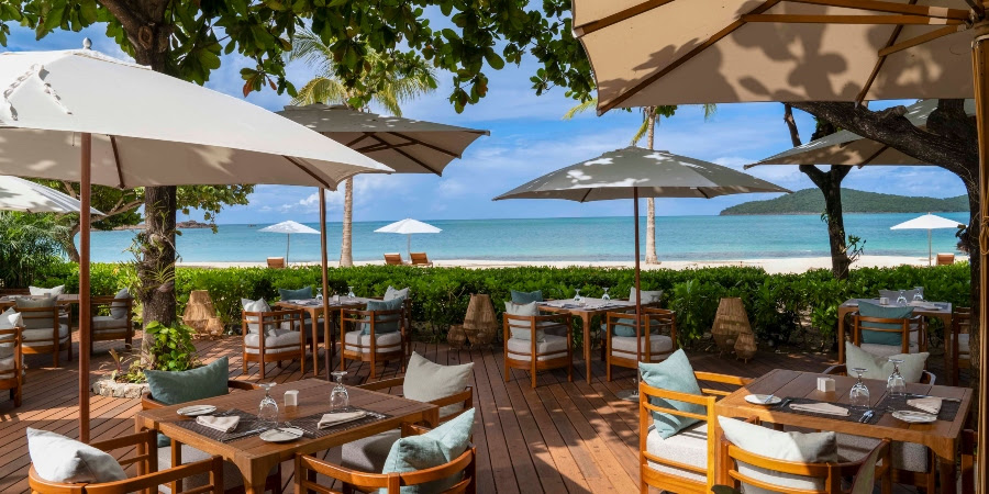 Dining at Hermitage Bay