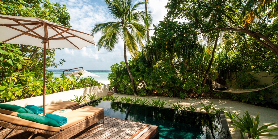 Beach Villa with Pool Constance Halaveli